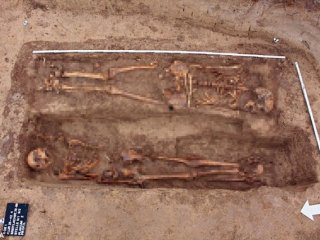 Napoleon'un Ordusu Toplu Mezardan Çıktı!