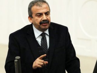 Sırrı'ya Rize Çayı Gönderdiler!