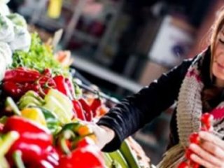 ABD'de Tüketici Güveni Beklentiyi Aştı