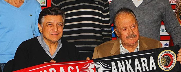 İlhan Cavcav ve Yılmaz Vural Dünya Basınında