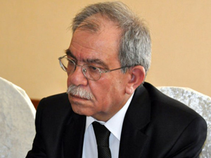 Hasan Karakaya Kimdir?