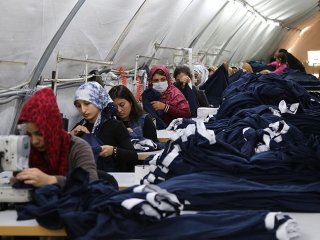 Çadır Kentten Tekstil İhracatı