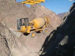 Makineler Havada Uçtu