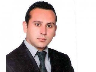 Babası ile Tartışan Genç, Kendisini Bıçaklayarak İntihar Etti