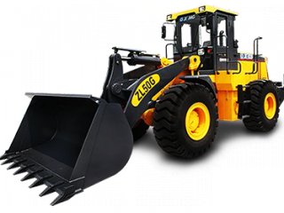 İş Makinesi Böyle Yuvarlandı