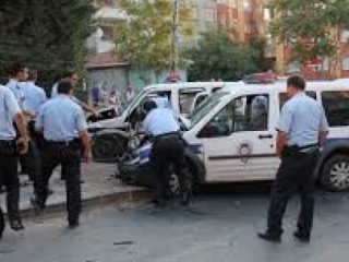 Beyoğlu'nda polise ateş açıldı: 1 yaralı