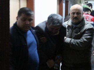 Oğlunu O Mu Öldürdü?