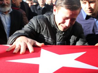 Kocaeli şehidini on binlerle uğurladı