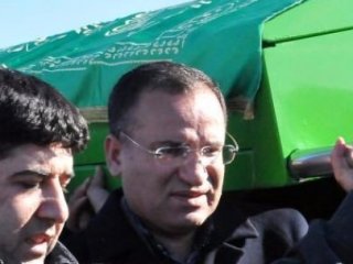 Adalet Bakanı Bozdağ'ın acı günü