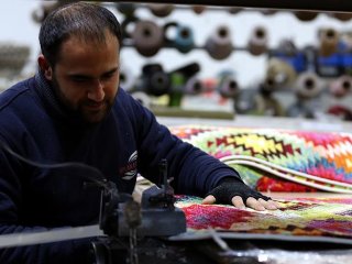Güneydoğulu Halıcılar Göğsümüzü Kabarttı