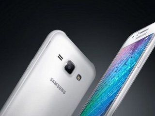 Samsung en yeni akıllısı Galaxy J1 (2016)!