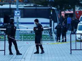 Zaman Çarpıttı!