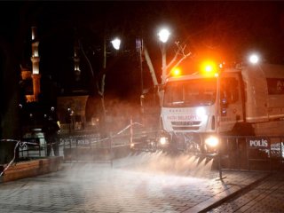 Sultanahmet’te Terörün İzleri Temizleniyor