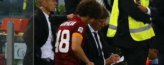 Roma'da Flaş Ayrılık!