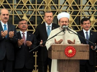 Cuma Namazını Orada Kılacaklar