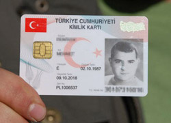 Yeni kimlik kartları ile para çekilebilecek!