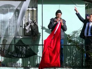 Davutoğlu Posterinin Sırrı Ortaya Çıktı