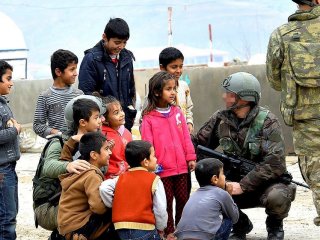 Cizre'de Asker Vatandaş Buluşması