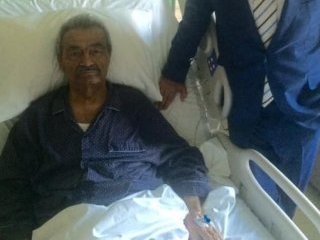 'Beni Türk Bayrağına Sarın'