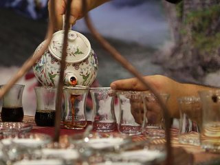 50 Kuruş Fazla İsteyen Çaycıyı Vurdu