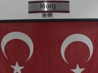 Şehidin Bulunduğu Morga Türk Bayrakları Asıldı