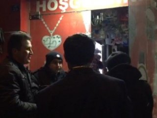 Dükkanda Müşterisini Unuttu