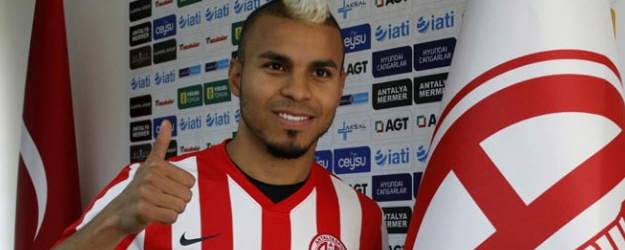 Antalyaspor'dan Bir Transfer Daha!