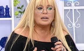 Zerrin Özer hastalığı nedir (ZERİN ÖZER KİMDİR)