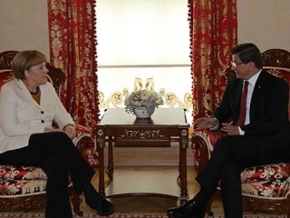 Davutoğlu Ve Merkel'den Ortak Açıklama!
