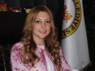 Eski Cizre Belediye Başkanı Leyla İmret gözaltına alındı