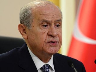 Bahçeli'den Kamer Genç'in Eşine Taziye Mesajı
