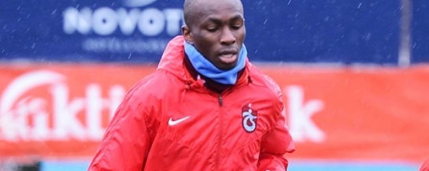 M'Bia Şoke Etti! 'Türkiye’de Mutsuzum'