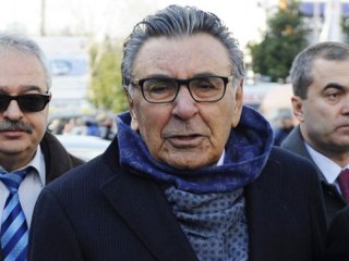 'Koç Hakkında Kitap Bile Yazarım'