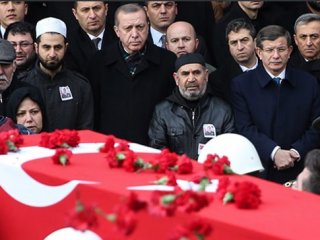 Yanlış Kıbleyi Erdoğan Fark Etti