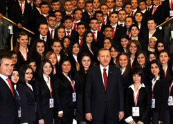 Erdoğan: Artık tanklar, toplar yürümüyor