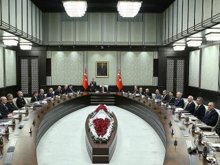 MGK Külliye'de Toplandı