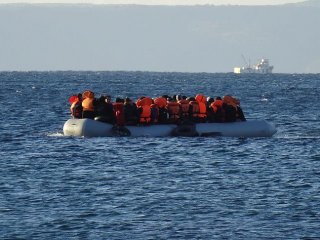 Yine Mülteci Faciası