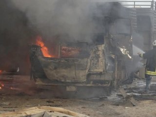 Rusya yardım TIR'larını Vurdu