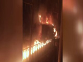 Park Halindeki Araçlar Kundaklandı!