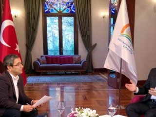 Bakan Çelik Arınç Hakkında Konuştu!