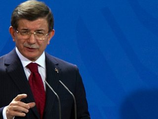 Davutoğlu: 'Türkiye Ilımlı Muhalefetin Yanında'