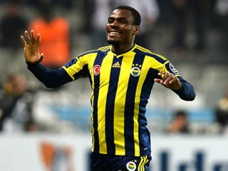 Emenike Resmen Gitti