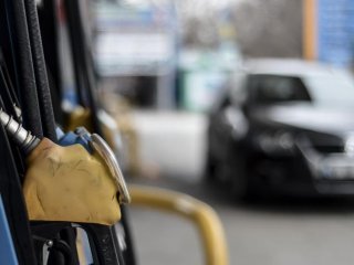 Motorinin Litre Fiyatı 6 Kuruş Arttı