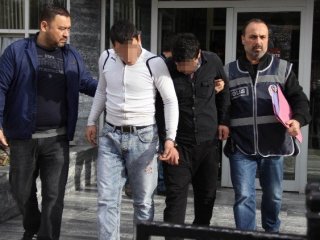 Kablo Hırsızları Yakalandı