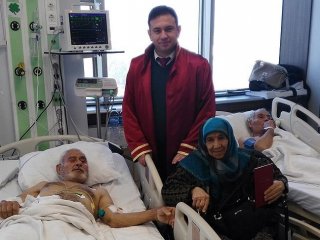 Nikahları 63 Yıl Sonra Yoğun Bakımda Kıyıldı