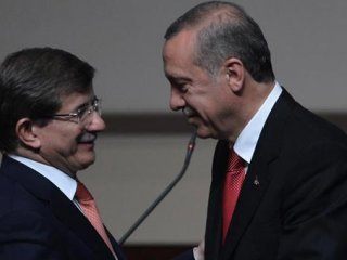 İş Adamından Erdoğan ve Davutoğlu'na Hakarete Suç Duyurusu