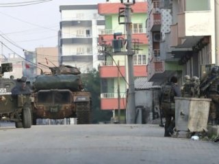 Cizre'de Dar Alanda Sıkıştılar