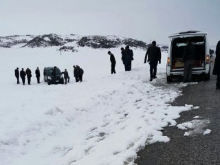 Düğün Dönüşü Kaza: 5 Yaralı