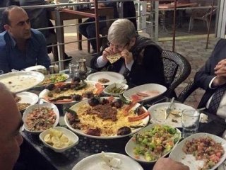 Canan Karatay'a Güldüren Tepkiler!