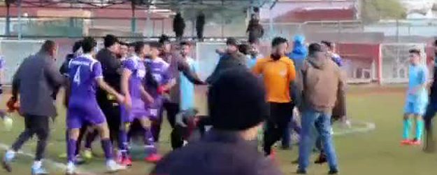 Maç Bitti, Karate Başladı!